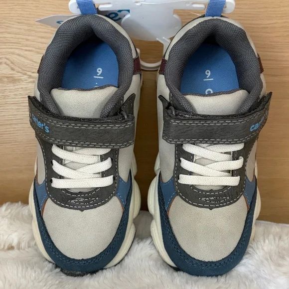 ✨$15 thru 3/31✨NWT•Carter's Johann Toddler Boys Casual Sneakers | Grey | 9T - Picture 3 of 10